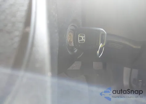 2018 Honda Civic Lx from USA, damaged, VIN 2HGFC2F52JH516472